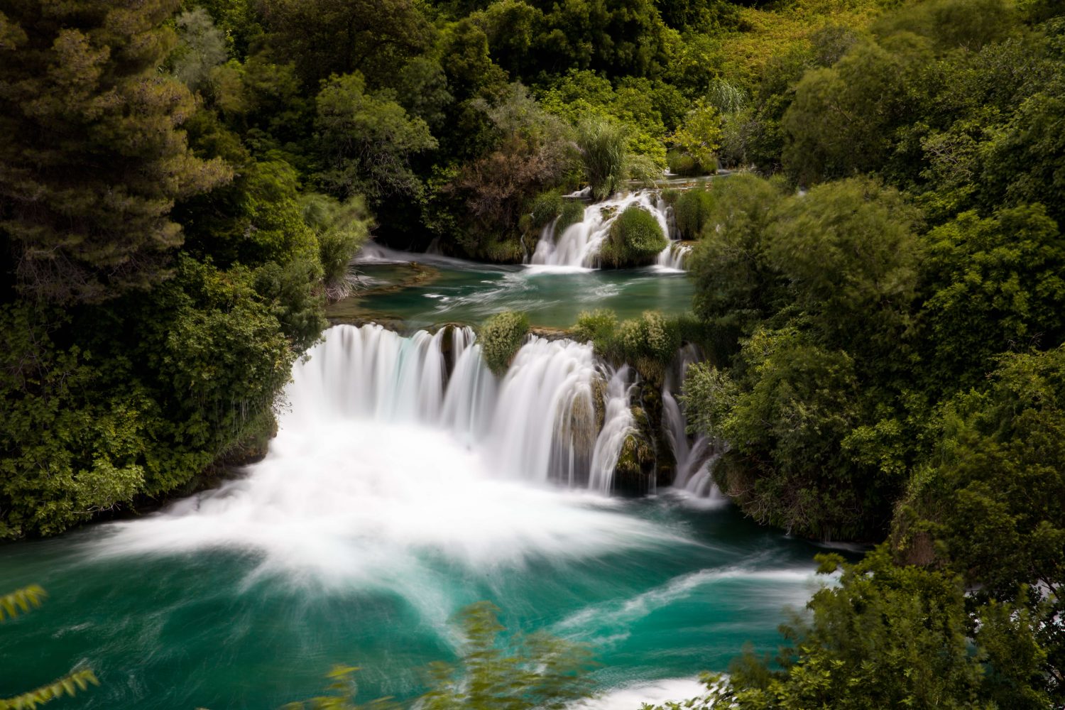 Waterfalls Krka National Park - Skradinski Buk Visovac Island Roški Slap - Nowhere & Everywhere - Sustainable Eco Green Slow Travel Europe Roadtrip